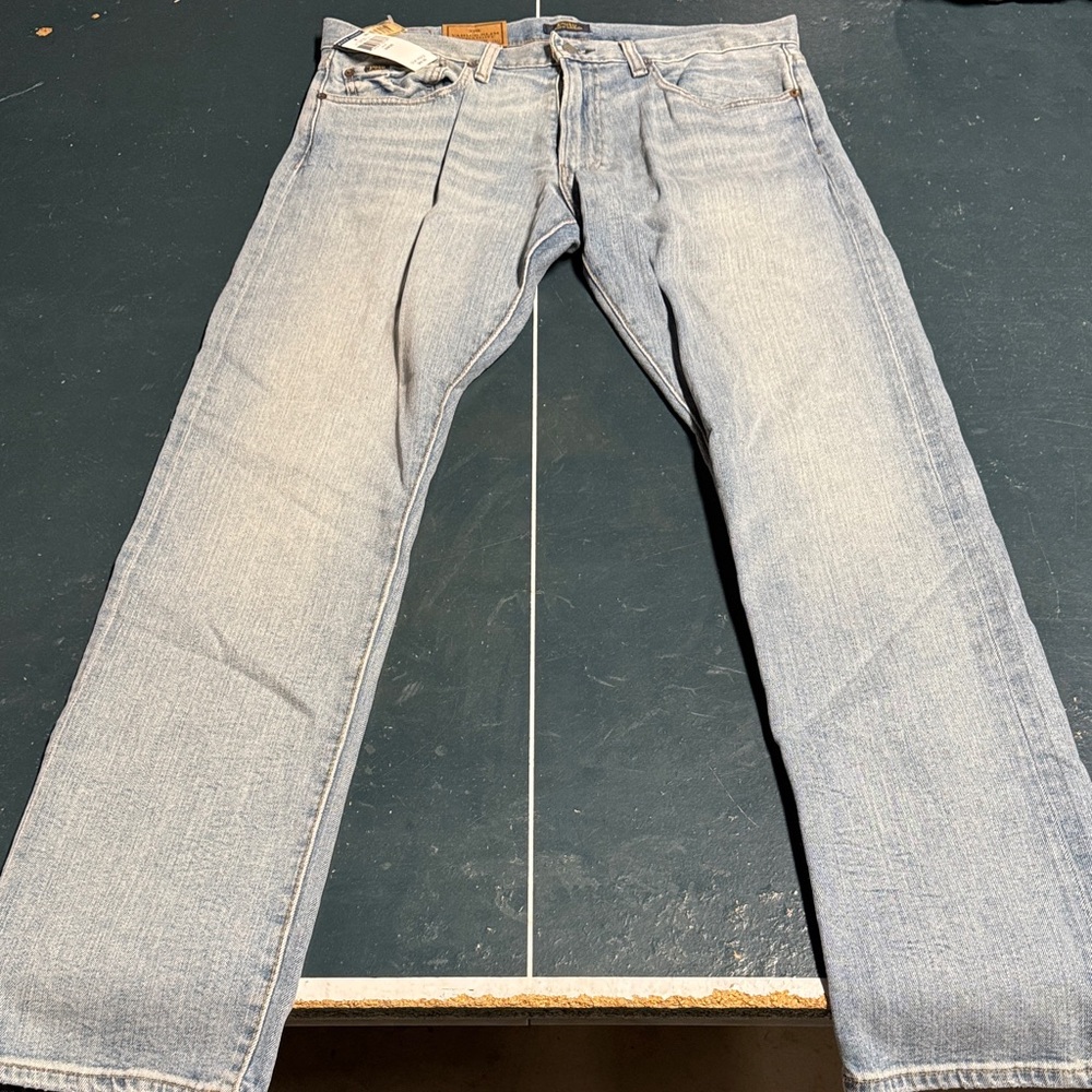 Ralph Lauren Men's Light Blue Straight Jeans